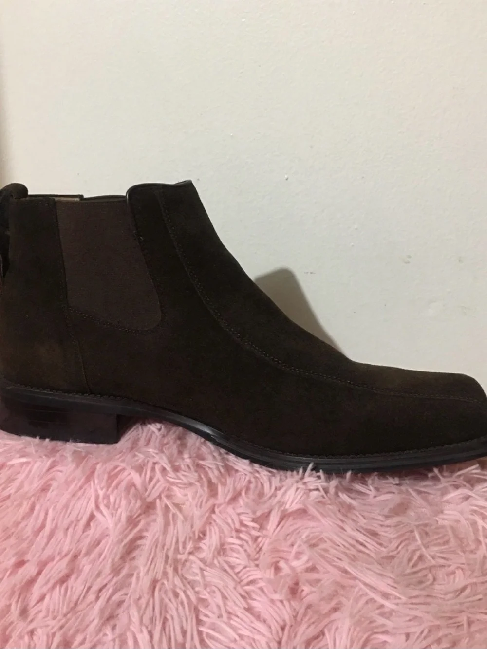 Zengara men’s brown suede ankle boots with a distinct square toe design Sz 9M